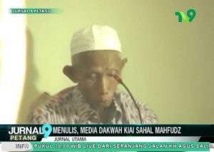 Mengenang Kiai Sahal Mahfudz Menulis, Media Dakwah