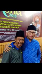 Siang Ini, Bedah Buku Puisi 3-in-1, Sosiawan Leak Live di TV9 Nusantara.