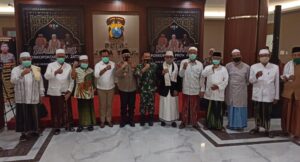 Kapolda Jatim Minta Jajarannya Sering Sowan kepada Kiai