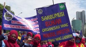 Sarbumusi Sidoarjo Gelar Aksi di Grahadi, Tuntut kejelasan PHK Sepihak
