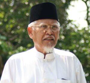 Usai Berwudu Menjelang Subuh, KH Robbach Ma’sum Wafat