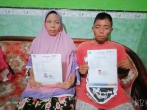 Saya Ingin ke Mekkah Bareng Ibu, Pak!