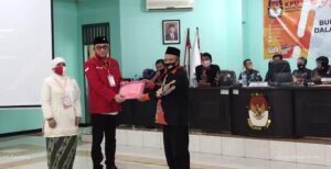 Kelana-Dwi Membidik Suara Emak-Emak Muslimat NU untuk Meraup Suara