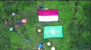 HARLAH KE-98  NU, LPBINU KIBARKAN BENDERA MERAH PUTIH DAN BENDERA NU DI PENANGGUNGAN