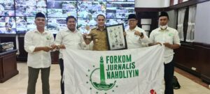 Menuju Satu Abad NU, Cak Eri Terima Penghargaan Tokoh Muda Nahdliyin Inspiratif 2021