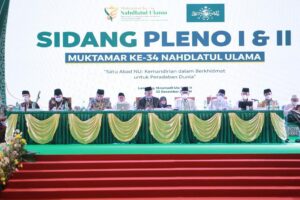 Peran Sentral Prof Nuh dan Yai Niam dalam Persidangan Muktamar NU
