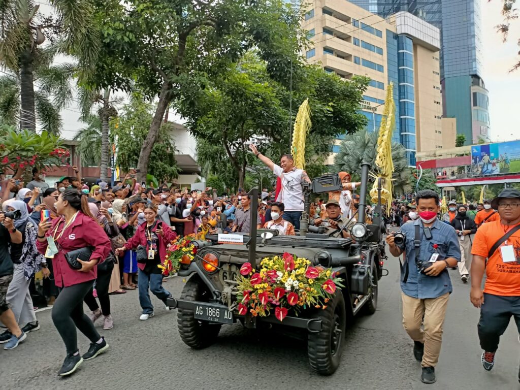 Warga Surabaya Antusiasme Sambut Surabaya Vaganza