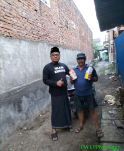 Jelang Idul Adha, PW LPPNU Jatim Bantu Disinfektan, Vitamin dan Obat-Obatan untuk Peternak