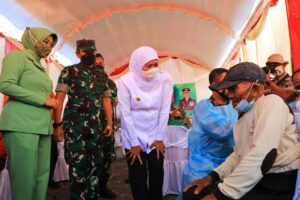 Gubernur Khofifah Apresiasi Pangdam V Brawijaya Renovasi 1.952 Rutilahu dan Bangun 210 Jambanisasi