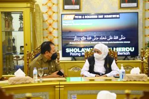 Gubernur Khofifah Turun Gunung Tangani Konflik Warga Jember-Banyuwangi