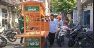 Bangkitkan UMKM, Lazisnu Surabaya Distribusikan Rombong