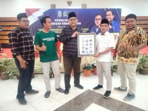 Konsisten Berdayakan Pemuda dan UMKM, Deni Prasetya Dapat Apresiasi dari FJN