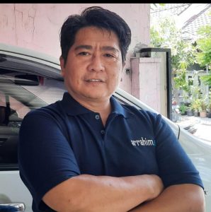 Aku Menyembah Bola dan Memperlakukannya seperti Tuhan