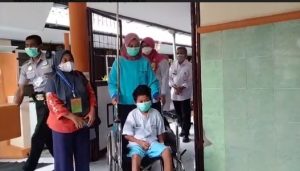 Sempat Mengalami Luka Kaki dan Trauma Paru-paru, Korban Kanjuruhan Afrizal Dibolehkan Pulang