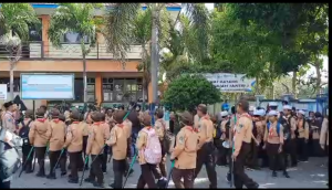 Kick Off Satu Abad NU, LP Ma’arif Probolinggo dan Sako Pramuka Gelar Jelajah Santri