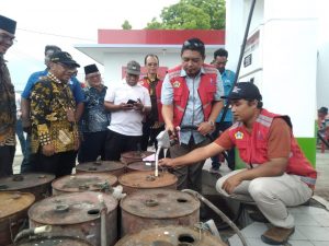 SPBU Campurejo Akhirnya Beroperasi, Nelayan Senang Dapat Seribu Liter Gratis