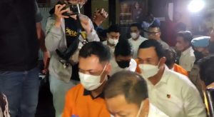 Polda Jatim Resmi Tahan 6 Tersangka Tragedi Kanjuruhan