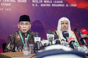 Batik dan Thawb Bersanding di R20, Diplomasi Budaya Ala Gus Yahya dan Syaikh Al-Issa