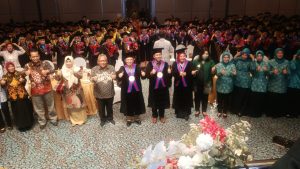 Tingkatkan Pola Asuh Anak, BKKBN Jawa Timur Wisuda Orang Tua Hebat Angkatan IV
