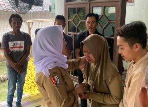 Anak Meninggal Tenggelam, Bupati Bojonegoro Berbelasungkawa dengan Mendatangi Rumah Keluarga