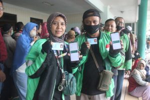 Terima Kacamata Gratis, Driver Ojol ; Sudah Satu Tahun Saya Mengalami Gangguan Mata 