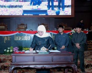 Substansi RTRW Provinsi Jatim 2023-2043 Disepakati, Gubernur Khofifah: Wujudkan Ruang Wilayah Jatim yang Berdaya Saing Tinggi, Terintegrasi, Aman dan Berkelanjutan