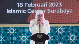 Pesan Isra’ Mi’raj 1444 H, Khofifah: Giving, Loving, Caring