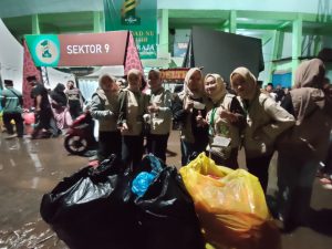 Misi Sosial, 1500 Pasukan Semut Unusa Kumpulkan Sampah di Resepsi 1 Abad NU