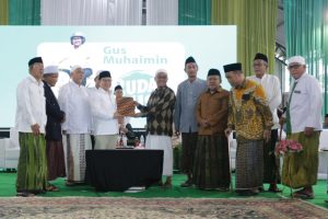99 Kiai Khos Jatim Bahas Arah Politik Menuju 2024