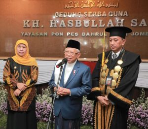 Wisuda ke-IX IAI Bani Fattah Tambak Beras Jombang, Gubernur Khofifah Harapkan Wisudawan Adaptif dan Kreatif