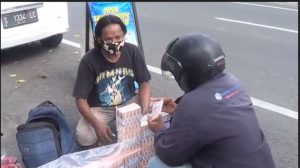 Penyedia Jasa Tukar Uang di Lamongan Mulai Marak
