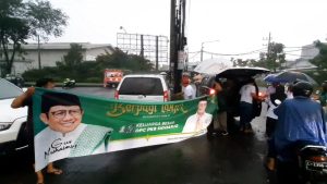 Terjang Hujan Deras, DPC PKB Sidoarjo Bagikan 6000 Takjil di 6 Titik