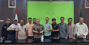 Marak LSM dan Wartawan Abal-abal Tebar Ancaman, Kajari Gresik Minta Kades Lapor APH
