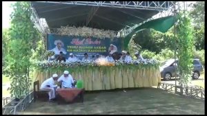 Ribuan Alumni dan Masyarakat Doakan Pendiri Ponpes An-Najah