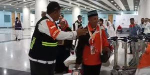 Kesigapan Petugas Haji Sambut Jemaah hingga Pengurusan Surat Izin Memasuki Raudhah