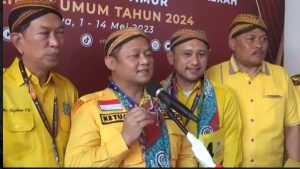 Daftarkan Bacaleg di Hari Terakhir, Golkar Jatim Targetkan 20 Kursi