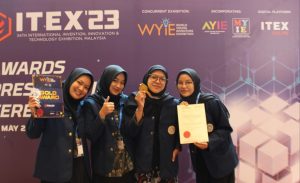 7 Mahasiswa Unair Raih Gold Award di Ajang World Youth International Exhibition