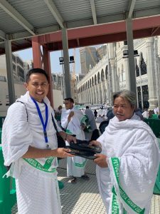 Siapkan 500 Pasang, PKP3JH Gerakan Siaga Sandal dan Alas Kaki