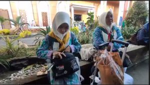 Gadis 20 Tahun Asal NTT Menjadi Jemaah Haji Termuda