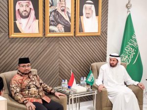 Bertemu Menhaj Saudi, Menag Sampaikan Problem Layanan Armina 1444 H