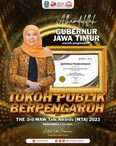 Gubernur Jawa Timur Dinobatkan Tokoh Publik Berpengaruh
