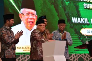 Perkuat Ketahanan Ekosistem Ekonomi dan Keuangan Syariah, Wapres Minta Jatim Tingkatkan Potensi Daerah