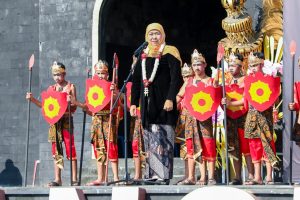 Apresiasi Kirab Budaya Grebeg Tutup Suro Ponorogo, Gubernur Khofifah: Bawa Efek Berganda di Sektor Budaya, Pariwisata, dan Ekonomi