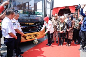 Resmikan Trans Jatim Koridor II, Gubernur Khofifah : Transportasi Publik yang Aman, Nyaman dan Terjangkau bagi Masyarakat Wilayah Aglomerasi Surabaya