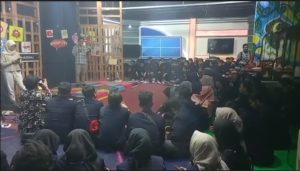 Ratusan Mahasiswa Universitas Muria Kudus Lakukan Kunjungan Belajar ke Studio TV 9
