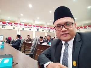 Belasan Siswi Dibotaki, DPRD Lamongan Angkat Bicara