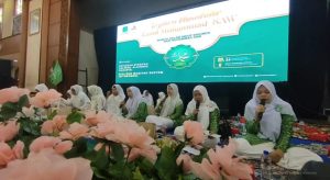 PC Fatayat NU SurabayaPeringati Maulid Nabi bersama Ustadzah Hubabah Halimah Alaydrus