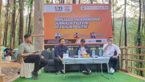 Seminar Jurnalistik IJTI Korda Surabaya: Menjaga Independensi Jurnalis di Tahun Politik