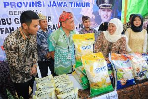 Operasi Pasar, Bantuan Sosial dan Zakat Produktif Jadi Andalan Stabilkan Harga Bahan Pokok Dan Ringankan Beban Masyarakat di Jawa Timur