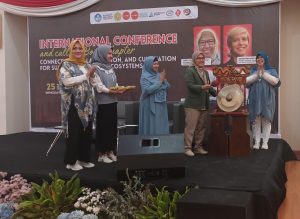 Dalam Rangka Mewujudkan Ekosistem Digital yang Berkelanjutan, Ilmu Komunikasi UPN “Veteran” Jawa Timur adakan CommXperience 2023